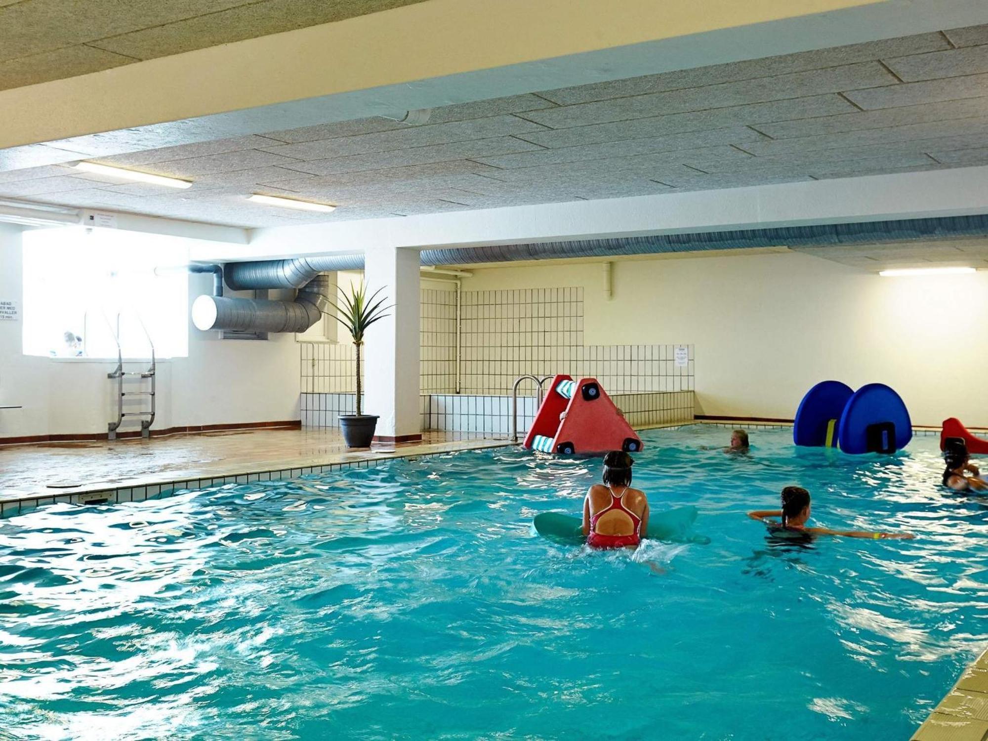 5 Person Holiday Home On A Holiday Park In Glesborg Buitenkant foto